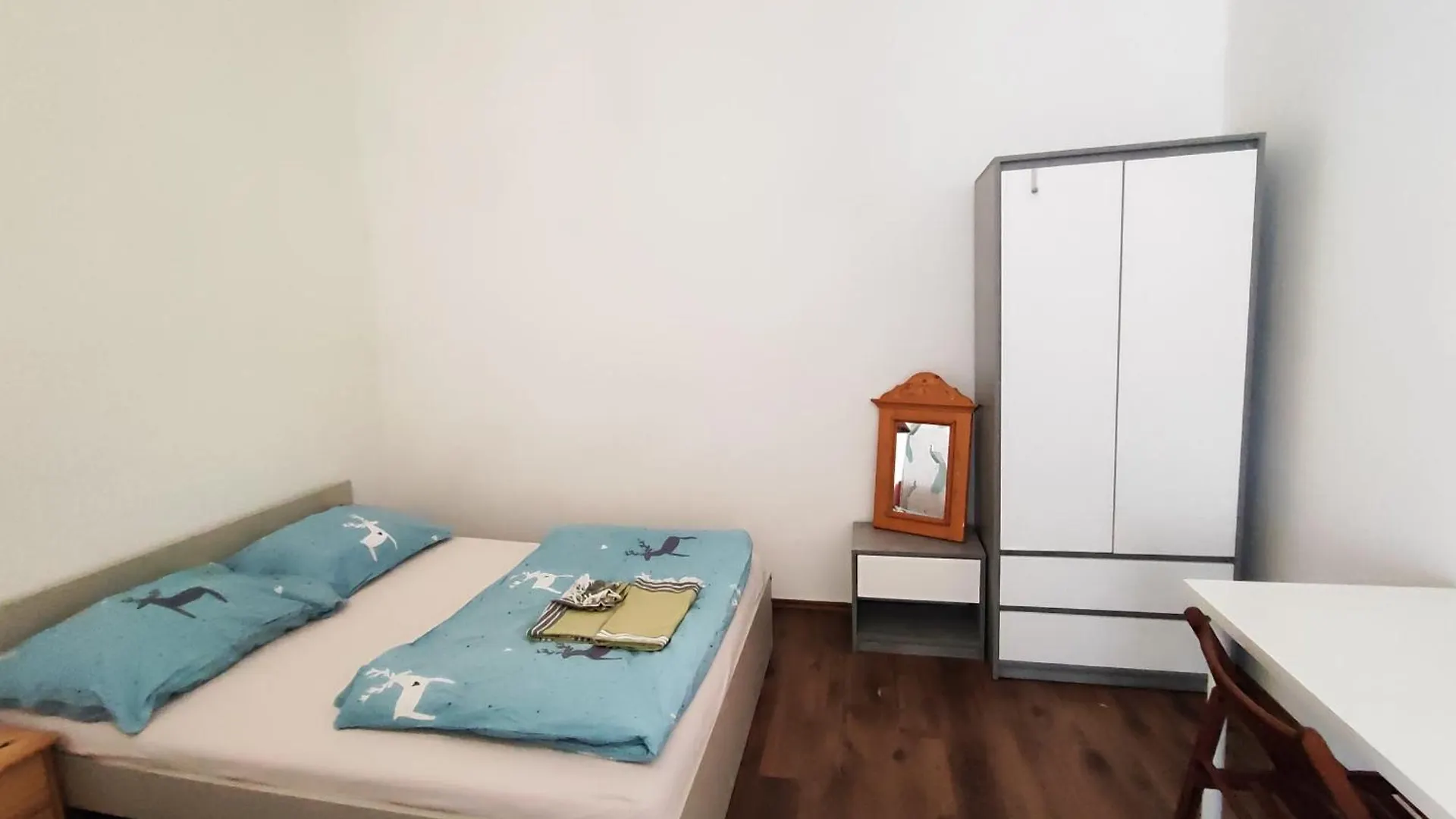 Gasthuis Charmhub Budapest: Your Stylish Sanctuary In The Heart Of The City