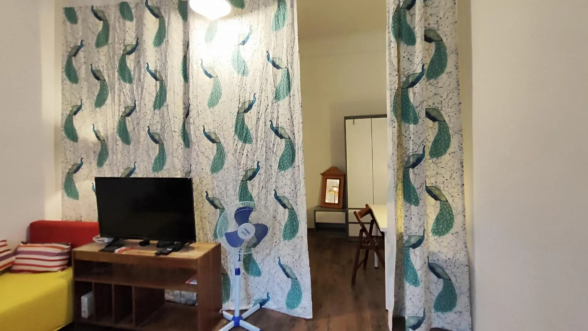 Charmhub Budapest: Your Stylish Sanctuary In The Heart Of The City